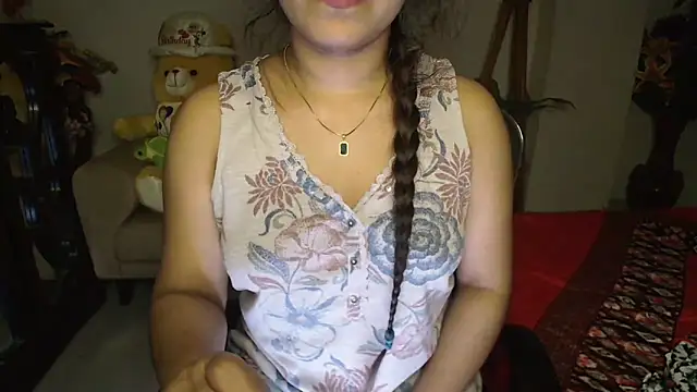 Snapshot of Most-Beautiful-Queen chatting on December 10, 5:55 pm Most-Beautiful-Queen online show from December 10, 5:55 pm