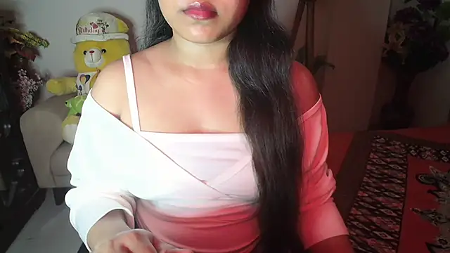 Snapshot of Most-Beautiful-Queen chatting on December 25, 6:52 pm Most-Beautiful-Queen online show from December 25, 6:52 pm