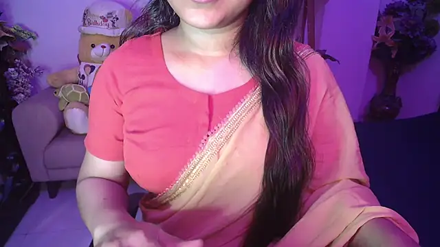 Snapshot of Most-Beautiful-Queen chatting on January 18, 7:37 pm Most-Beautiful-Queen online show from January 18, 7:37 pm