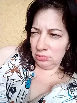 Snapshot of SusanaxPretty chatting on April 27, 6:44 am SusanaxPretty online show from April 27, 6:44 am