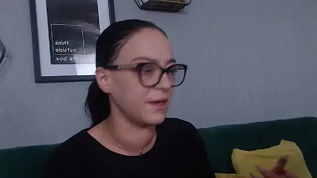 IzabelllNoir online show from February 16, 9:15 am