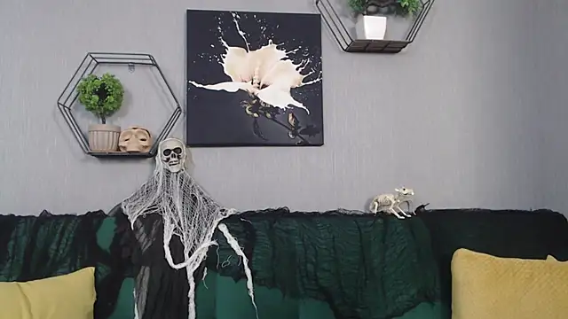 IzabelllNoir online show from October 14, 6:58 am