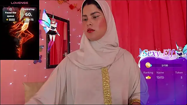 Snapshot of AishaAmin_ chatting on March 1, 5:52 am AishaAmin online show from March 1, 5:52 am