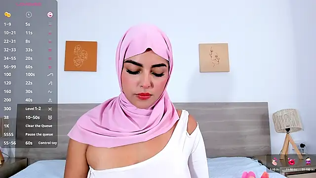 Snapshot of Lea_nahid chatting on September 18, 7:38 pm Lea nahid online show from September 18, 7:38 pm