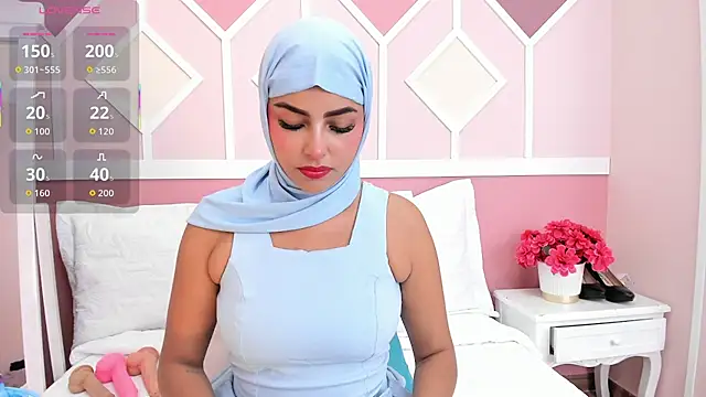 Snapshot of Lea_nahid chatting on February 2, 6:39 pm Lea nahid online show from February 2, 6:39 pm