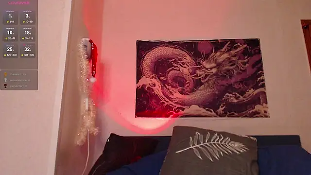 Snapshot of VanessaLincum chatting on December 20, 12:16 pm VanessaLincum online show from December 20, 12:16 pm