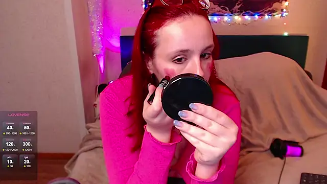 Snapshot of VanessaLincum chatting on February 14, 6:02 am VanessaLincum online show from February 14, 6:02 am