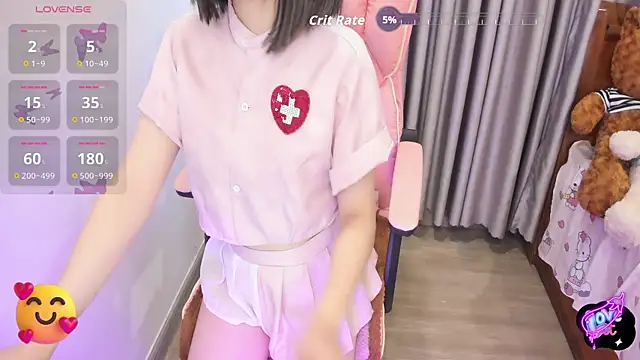 Snapshot of Yuka_Chan chatting on October 26, 1:33 am Yuka Chan online show from October 26, 1:33 am