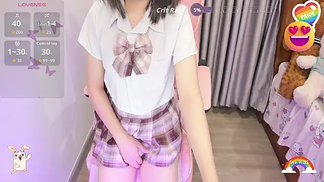 Snapshot of Yuka_Chan chatting on November 12, 1:00 pm Yuka Chan online show from November 12, 1:00 pm