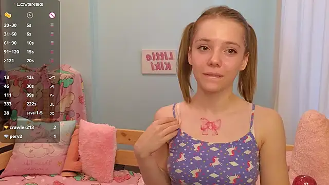 Snapshot of PrincessLittleKiki chatting on October 3, 7:16 am PrincessLittleKiki online show from October 3, 7:16 am