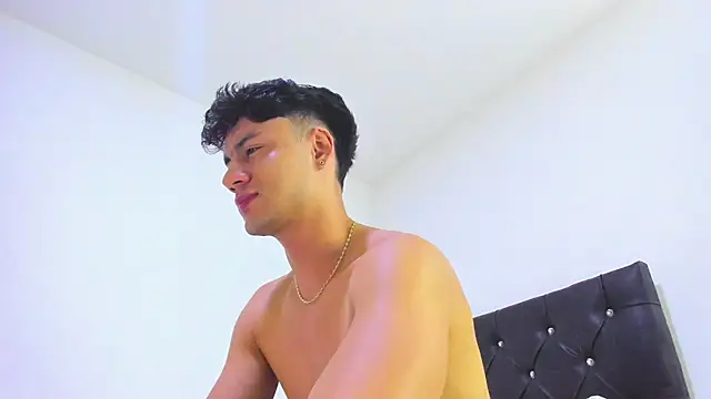 Sebastian-Dash online show from February 6, 6:18 am