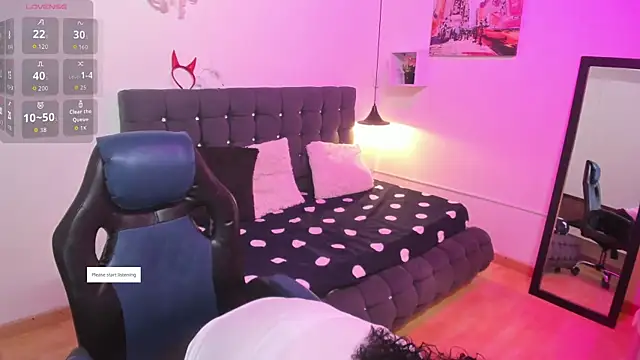 Aliciia cute1 online show from November 27, 10:01 pm