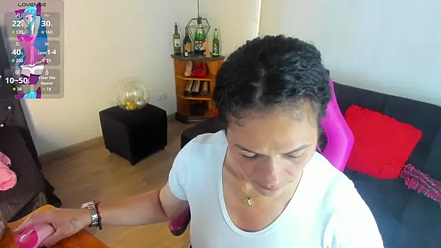 Aliciia cute1 online show from February 17, 10:16 pm