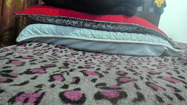 Brenda Smith69 online show from February 26, 11:26 pm