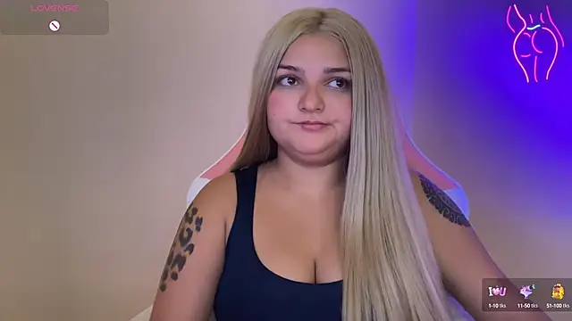 SweetPaige  online show from February 23, 9:16 pm