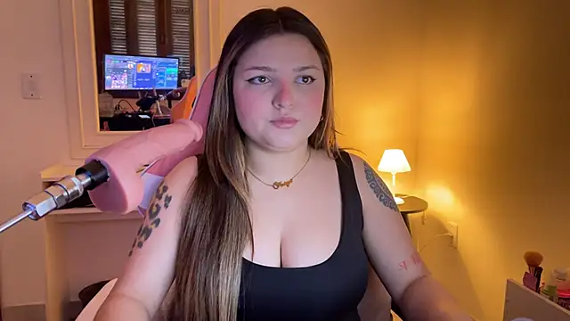 SweetPaige  online show from September 22, 5:04 pm