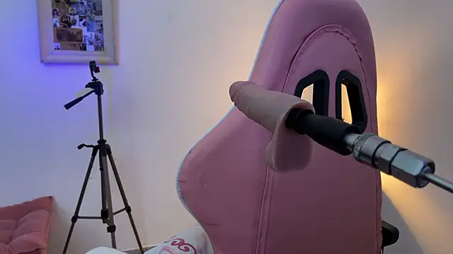 SweetPaige  online show from February 28, 2:18 pm