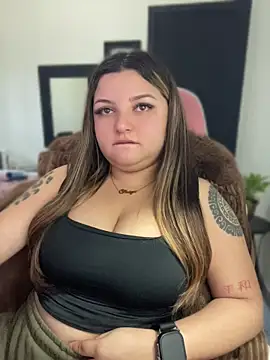 SweetPaige  online show from July 8, 1:48 pm