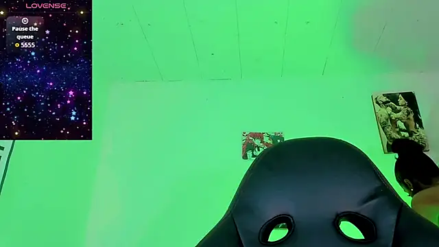 naomy  xx online show from September 10, 11:10 am