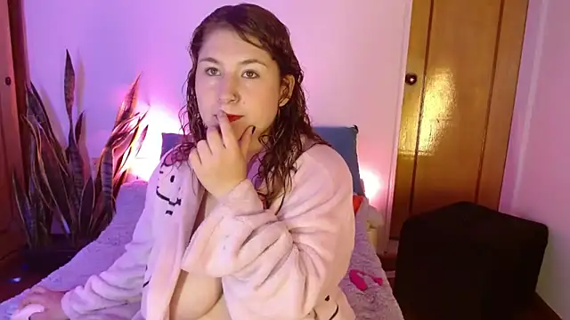 Snapshot of kittycatw chatting on September 25, 6:06 am kittycatw online show from September 25, 6:06 am