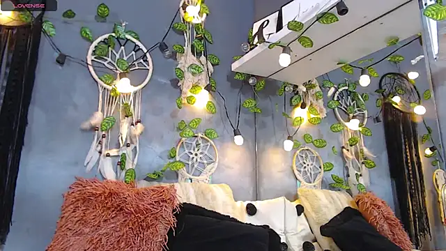 ItsVenuss online show from January 29, 6:39 pm