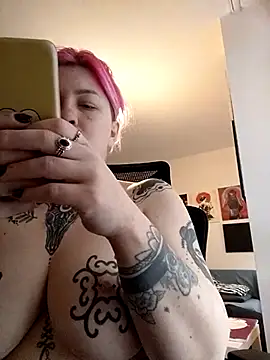 divine eve online show from February 16, 8:54 am