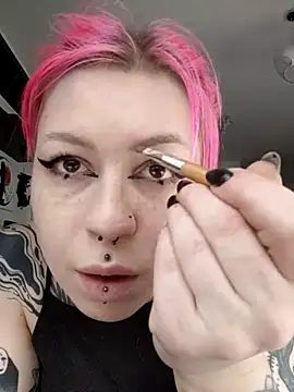 divine eve online show from March 12, 11:42 am