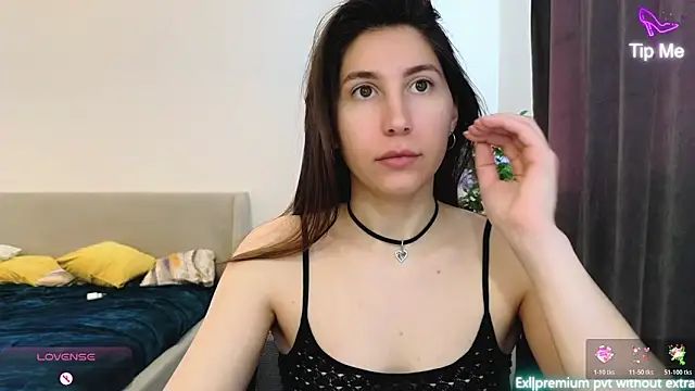 marrycolins online show from March 4, 2:50 am