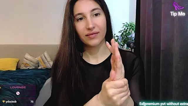 marrycolins online show from April 18, 3:10 am