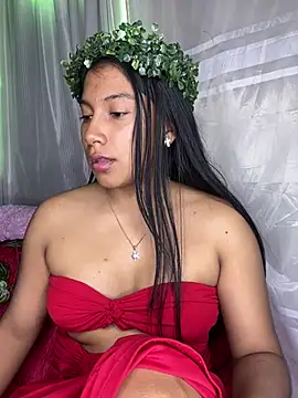 Snapshot of LinnaGardenia chatting on March 17, 3:14 am LinnaGardenia online show from March 17, 3:14 am