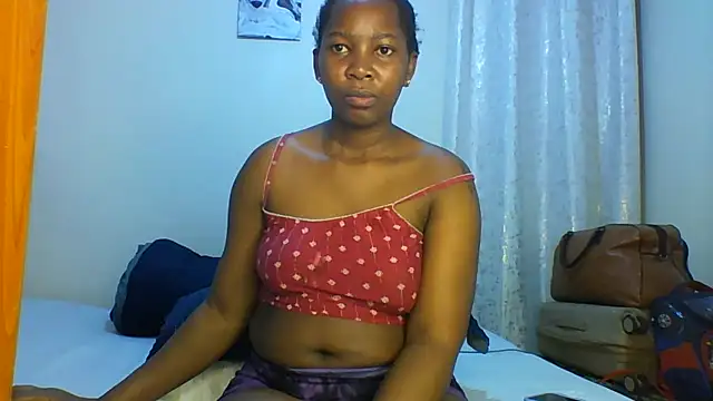 Petitiebooty online show from November 17, 6:41 am