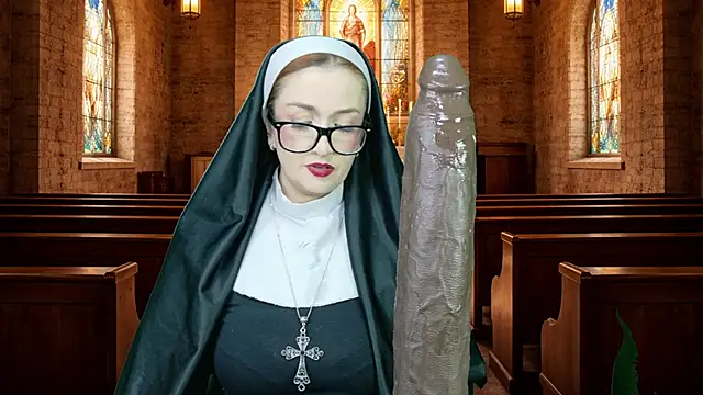 helenas fantasy online show from March 29, 3:28 am