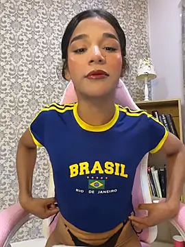 Snapshot of Dany-Sexy chatting on February 1, 7:34 pm Dany-Sexy online show from February 1, 7:34 pm