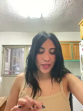 LunaAurora3 online show from December 1, 11:47 pm