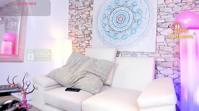 Snapshot of Jhonny-Blake chatting on October 11, 9:24 pm Jhonny-Blake online show from October 11, 9:24 pm