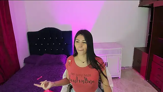 Snapshot of Alanna_atm_ chatting on March 18, 4:37 pm Alanna atm online show from March 18, 4:37 pm
