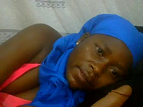 Snapshot of pretty_nanah chatting on October 1, 8:59 pm pretty nanah online show from October 1, 8:59 pm