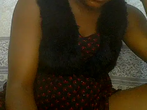 Snapshot of pretty_nanah chatting on October 4, 7:12 pm pretty nanah online show from October 4, 7:12 pm