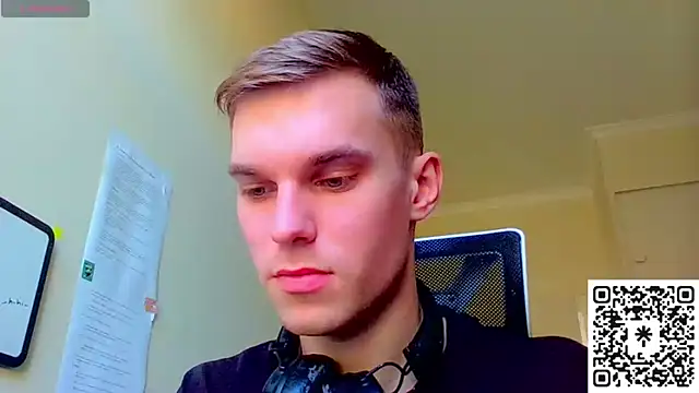 bluegaze6 online show from October 9, 7:06 am