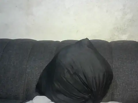 Snapshot of Bitty_baby chatting on February 26, 4:22 am Bitty baby online show from February 26, 4:22 am