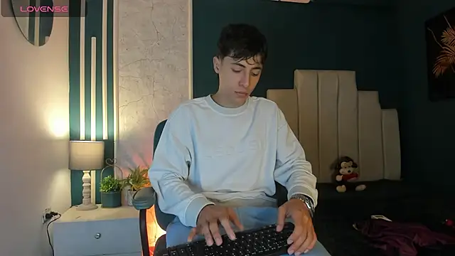 AlessandroDybala online show from March 6, 11:36 am