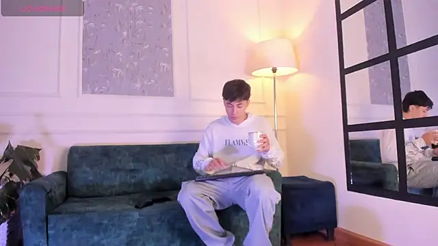 AlessandroDybala online show from November 18, 12:31 pm