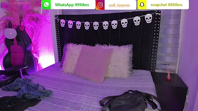 Snapshot of Sofiia-Rubb chatting on October 22, 4:24 am Sofiia-Rubb online show from October 22, 4:24 am