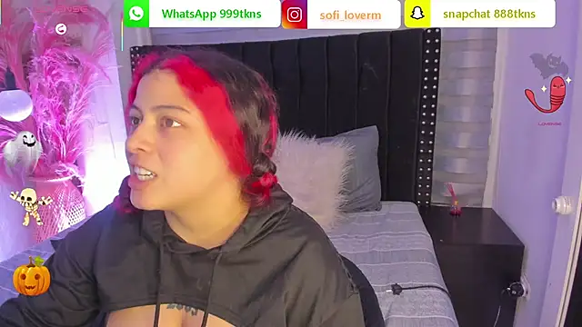 Snapshot of Sofiia-Rubb chatting on November 2, 4:04 am Sofiia-Rubb online show from November 2, 4:04 am