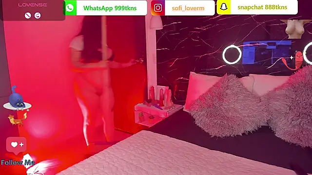 Snapshot of Sofiia-Rubb chatting on November 17, 5:13 am Sofiia-Rubb online show from November 17, 5:13 am