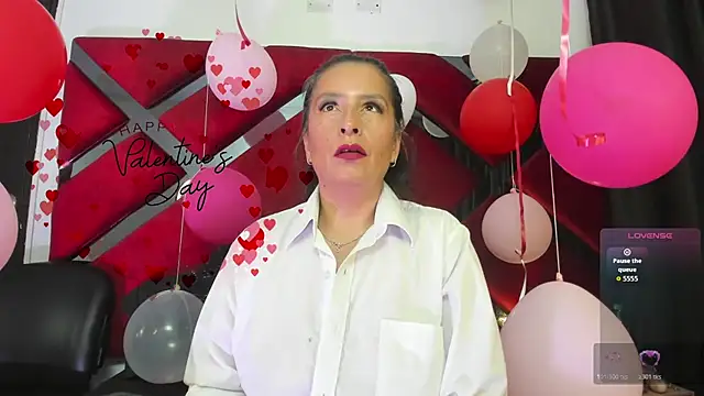 Snapshot of Kendra-Foxxy chatting on February 14, 3:36 am Kendra-Foxxy online show from February 14, 3:36 am