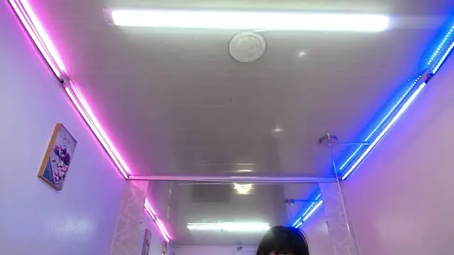 candy lux  online show from February 12, 9:32 pm