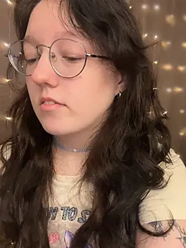 emigooflordXD online show from January 17, 6:57 am