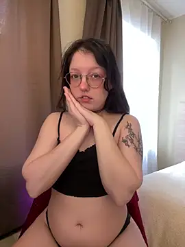 emigooflordXD online show from March 9, 7:01 am