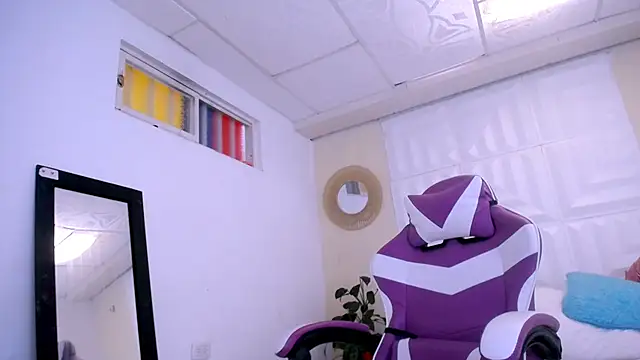 nataly red online show from July 17, 6:57 pm